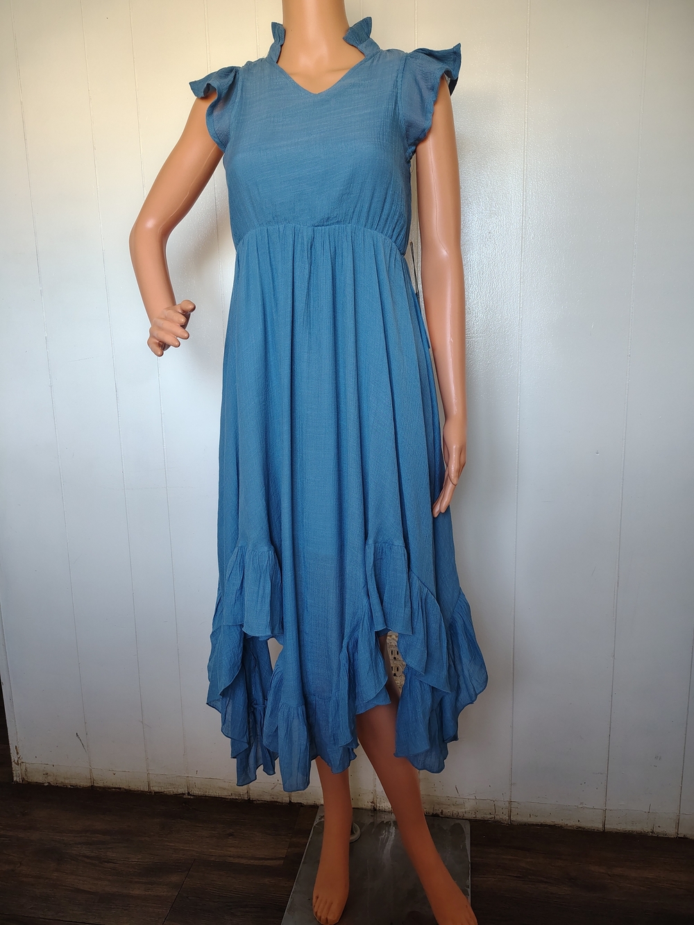 Joyfolie Blue Ruffled High-Low Midi Dress Size 10.